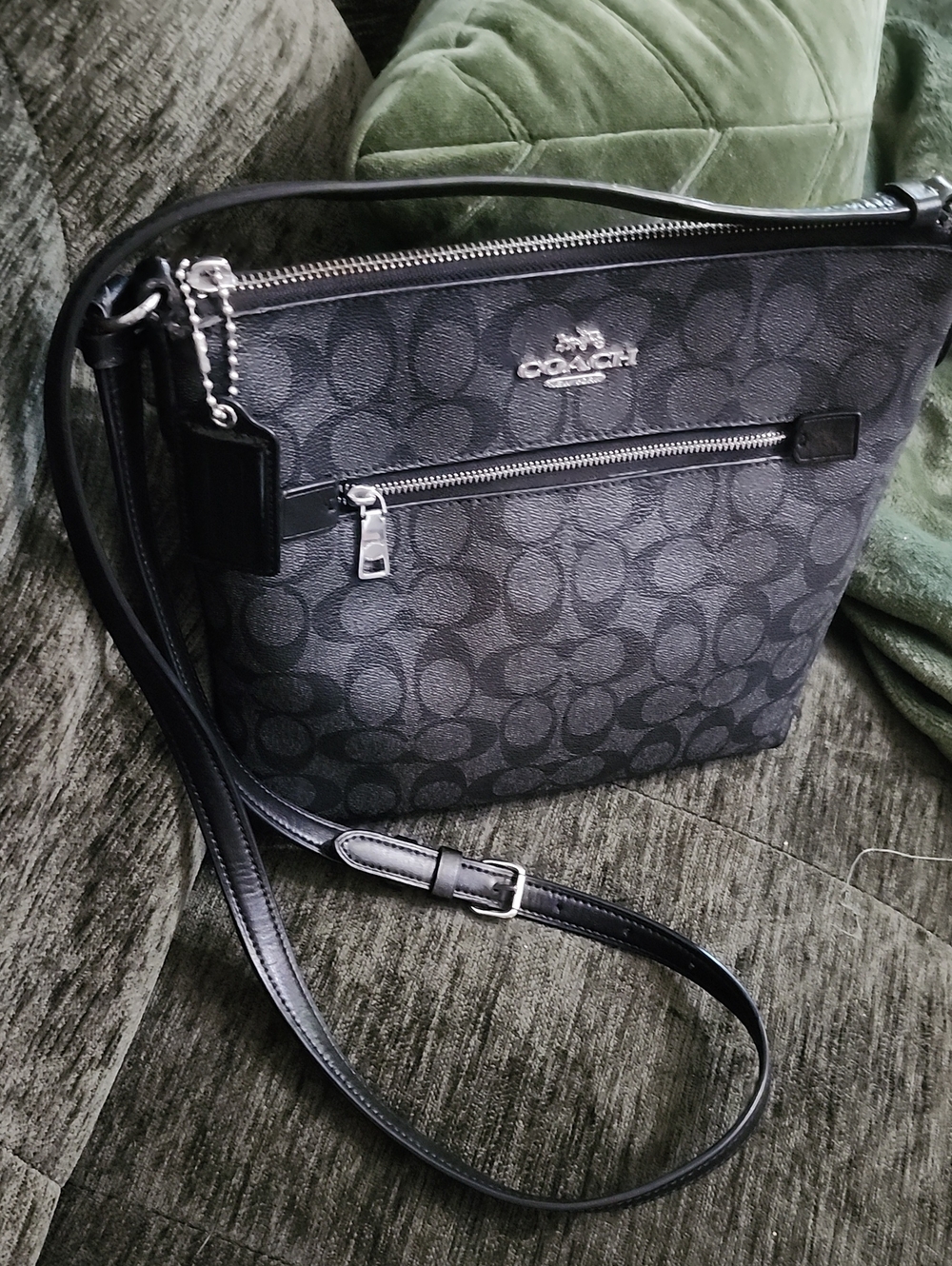 Coach Black Signature Crossbody with Silver Hardware - Picture 8 of 15